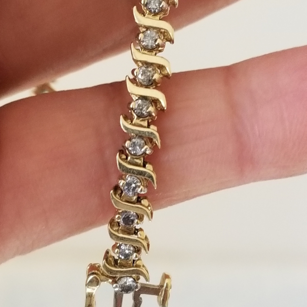 Sale! 10k Gold Tennis Diamond Carats Bracelet - Picture 13 of 16